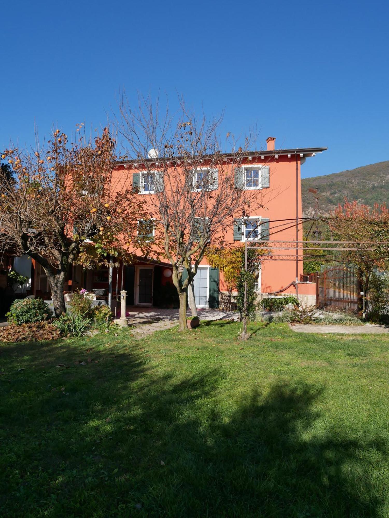 Villa Redhouse Pesina à Costermano Extérieur photo
